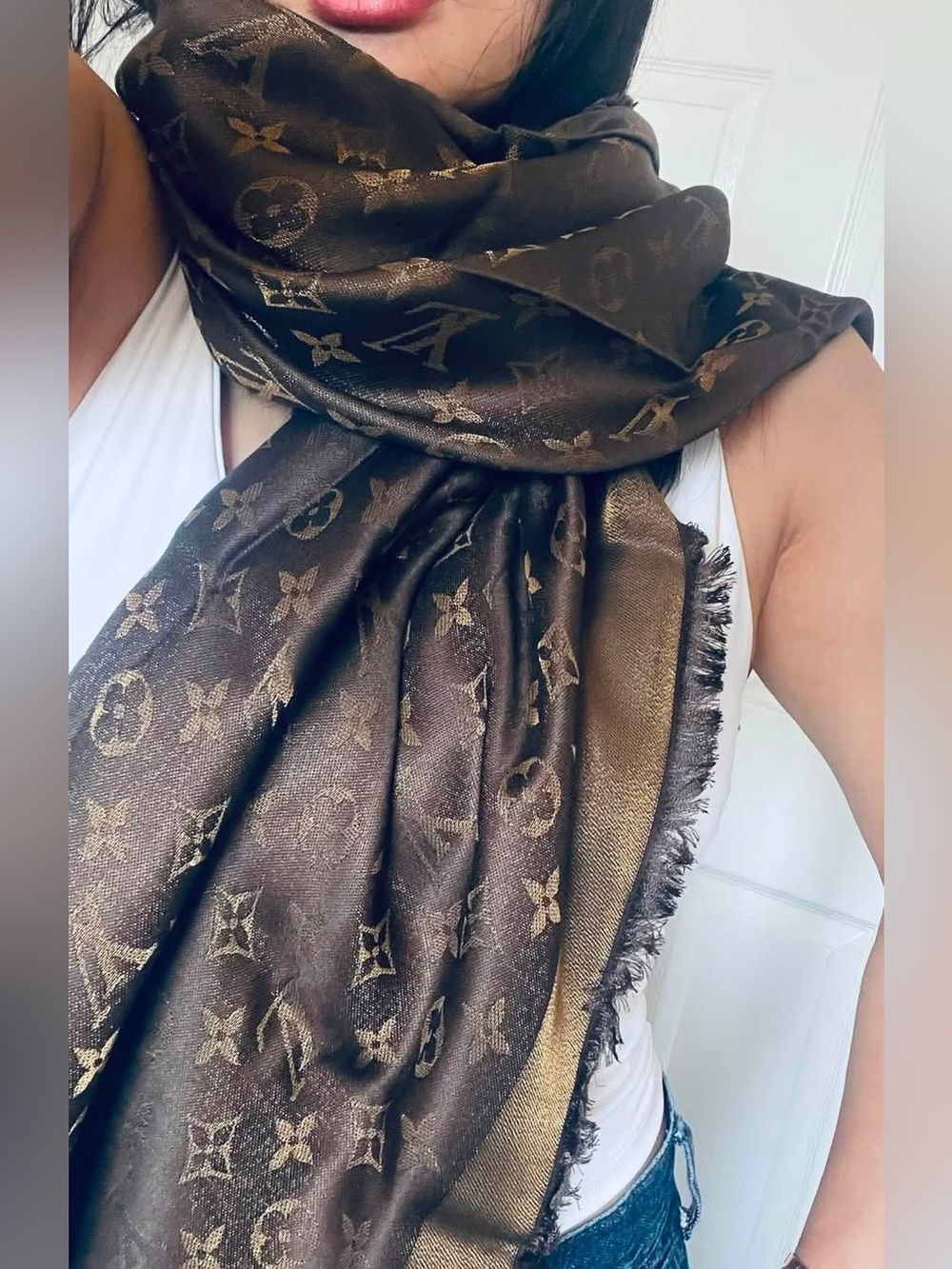 Louis Vuitton Brown SHINE Monogram Jacquard Scarf